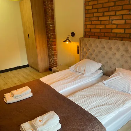 Apartmentsun Loft Old Town 11 شقة فروتسواف